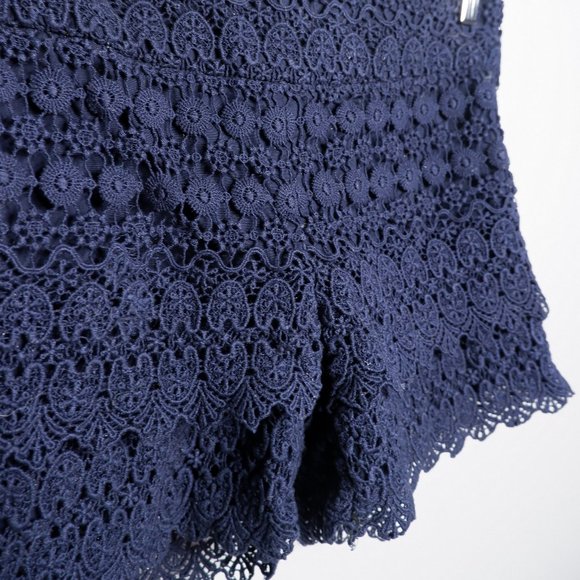 Ann Taylor Loft Navy Blue Lace Dressy Shorts - Picture 4 of 6